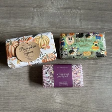 Bar Soap Lot Of 3 Bath & Body Works Hocus Pocus Vanilla Funny Cute Dogs Pumpkin