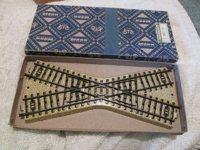 EXCELLENT Vintage Märklin H0 3601 K Crossing train RR Tracks with ORIGINAL BOX