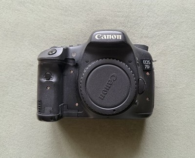 Canon EOS 7D Mark I DSLR Kamera, Schwarz, Defekt