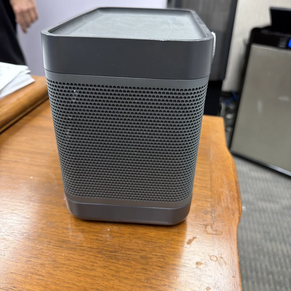 Bang and Olufsen Beolit 17 Foto 4 de 4