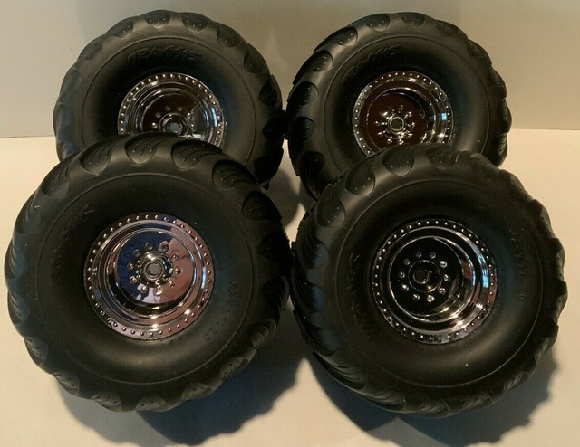 traxxas bigfoot tires