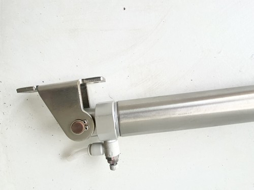 SMC CM2E32-550 cylinder, CM2/CM3 ROUND BODY CYLINDER - Picture 5 of 6