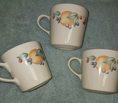 Corelle Coordinates Stoneware Fruit Pattern Coffee Tea Mugs. Lot Of 3. New