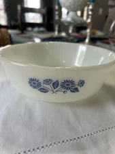 Vintage Anchor Hocking Fire King Blue Cornflower 1 QT Casserole Dish