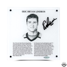 AUTOGRAPHED UDA ERIC LINDROS PHILADELHIA FLYERS 9X9 HOCKEY HALL OF FAME PLAQUE