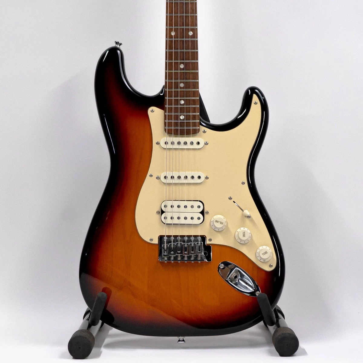 Fernandes LE-1Z Stratocaster Electric Guitar with Gigbag - Sunburst