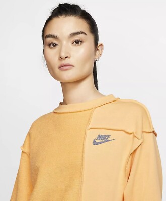 nike sportswear icon clash crew