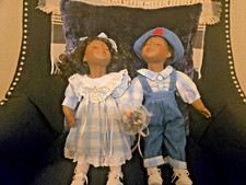 RARE Geppeddo African American Kissing Dolls Twins
