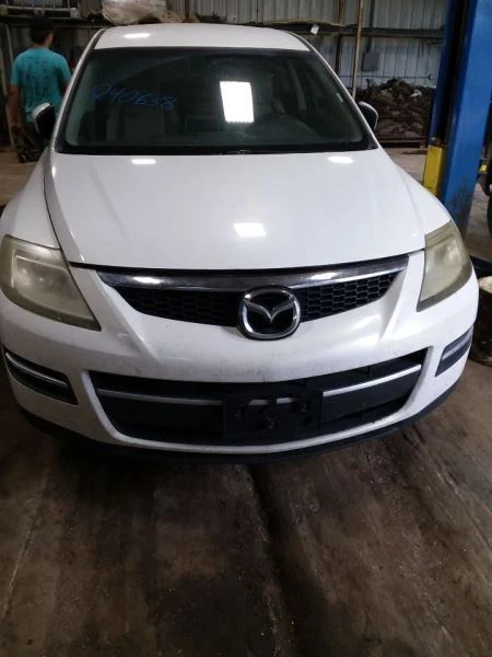 Passenger Right Cylinder Head 3.7L Fits 08-15 MAZDA CX-9 1985628 - Image 2 of 4