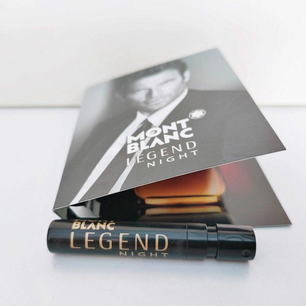 1x Mont Blanc Legend Night Eau de Toilette Colonia mini spray para hombre, 1.2ml Nuevo 4