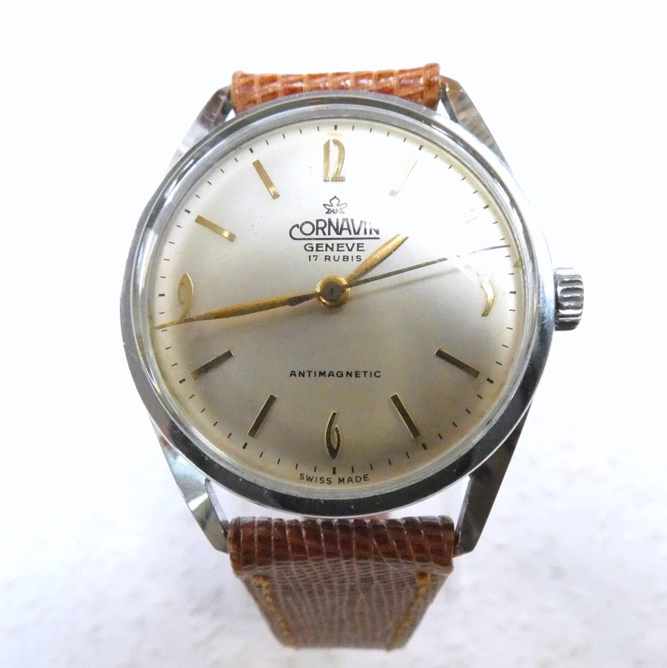 Vintage CORNAVIN GENEVE watch from Switzerland  with Old, Lizard skin Straps - Image 3 of 4