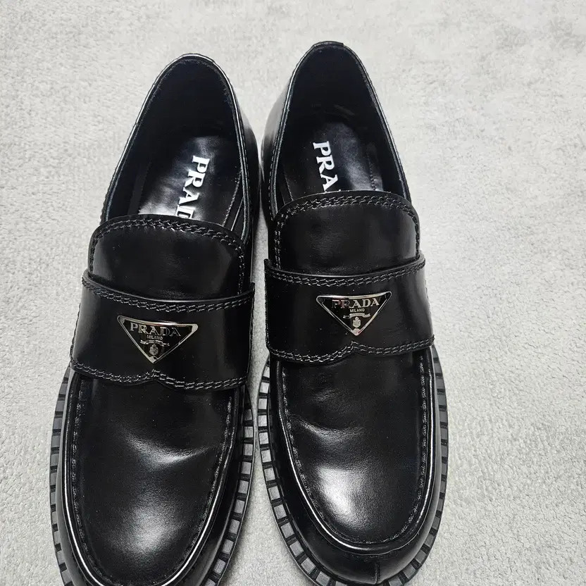 Prada Chocolate Brushed Leather Loafers (8.5,275cm) thumbnail 8