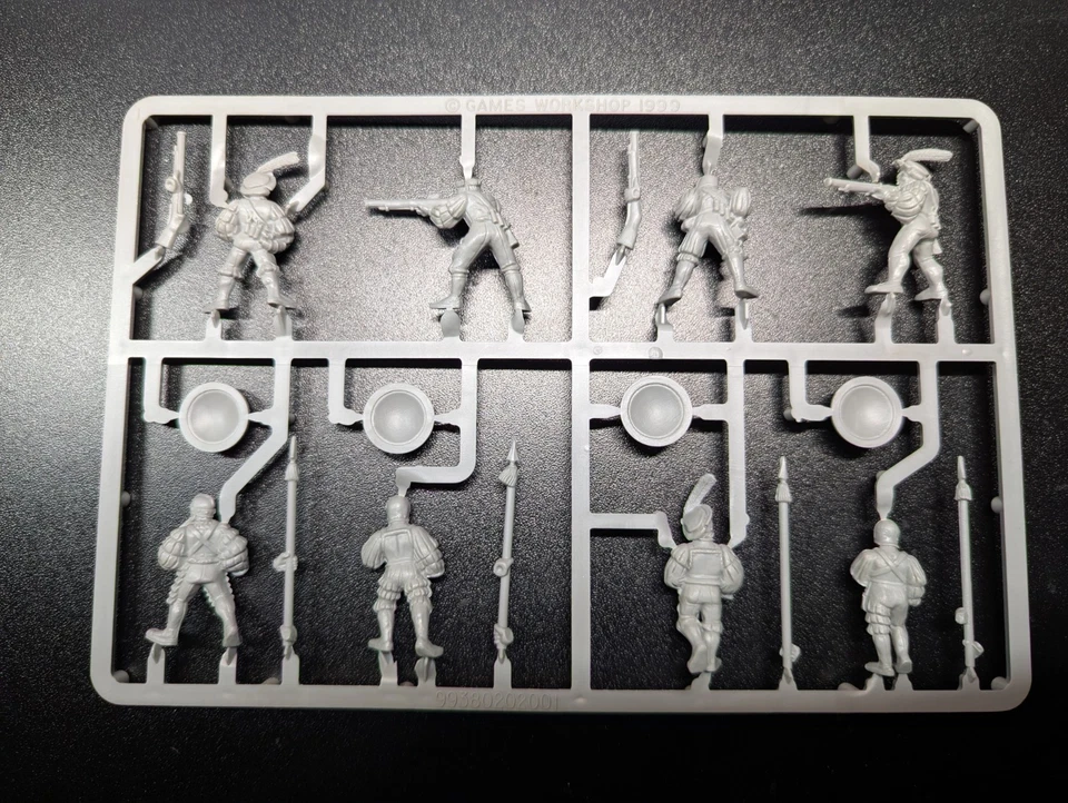 Warhammer Empire 4x Handgunners 4x Spearmen con Escudos de León 6ta Edición 1999 Nuevo de Lote Antiguo Foto 2 de 2