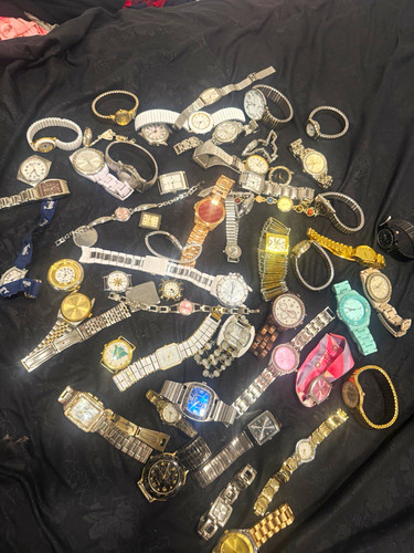50+ Bulk Lot Mixed Assorted Wristwatches / Watches, Unisex Adults untested