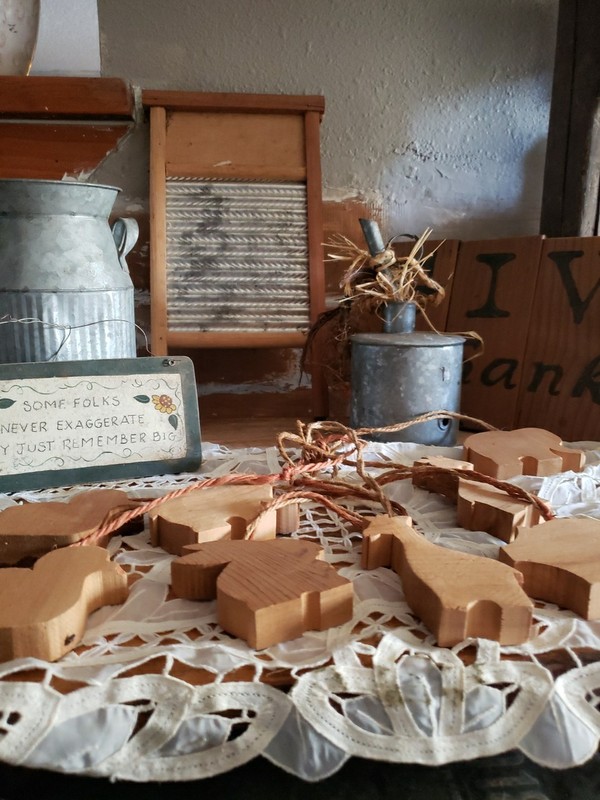 Wooden Animal Garland - Rustic Farmhouse Nursery Wall Decor