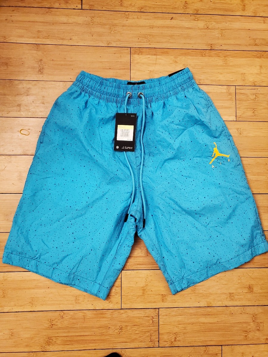 nike waffle sacai white grey