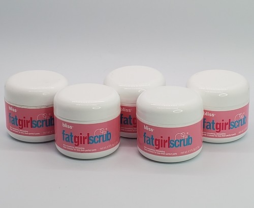 Bliss fatgirlscrub Skin Smoothing, Stimulating Body Exfoliator - 2.7 Oz Jars - Picture 2 of 7