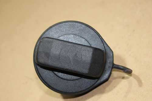 Tankdeckel Tankverschluss 1J0201553C Seat Leon 1M Bj,00