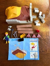 PICK A PART. Replacement parts for Playmobil 4138 construction set