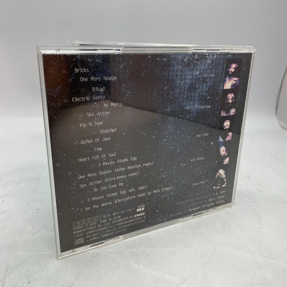 LA Guns Greatest Hits And Black Beauties CD Album Japan 1999 Edition VG+/VG+ — 第 2/3 张图片