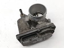 TOYOTA Yaris P13 1.5 Hybrid NHP130 Drosselklappe 22030-47040 1.50 2015