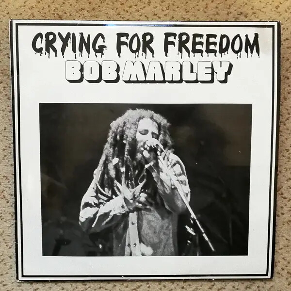 LP-BOX Bob Marley Crying For Freedom RED LABEL, BLACK & WHITE