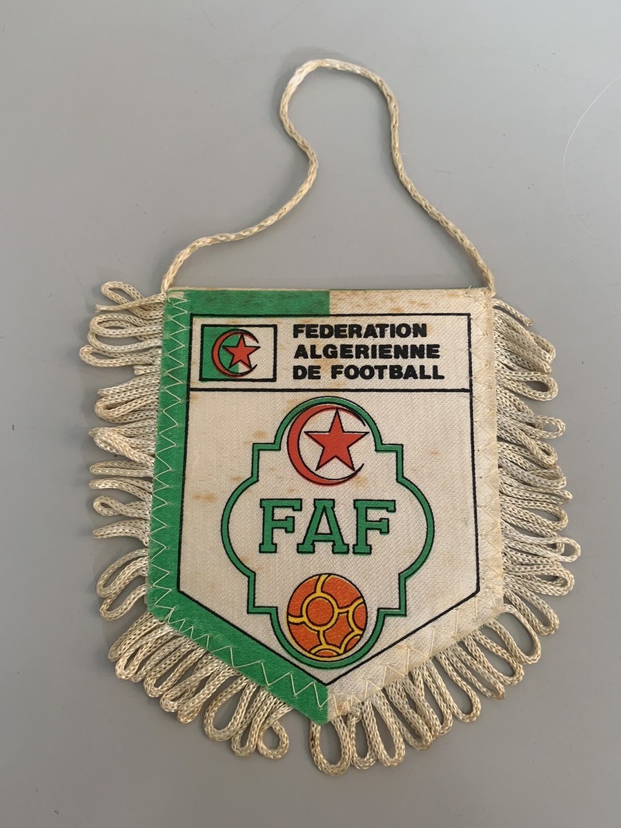 Mouloudia Club d'Alger MCA Algerie Sonatrach fanion vintage football pennant | UK