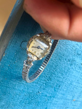 Vintage Retro women’s bulova watch 10k Gold