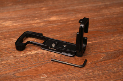 Really Right Stuff L-Plate BOEM1-2 for Olympus E-M1 Mark II & III RSS Bracket