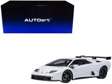 Autoart AA79136 1/18 Lamborghini Diablo GTR Impact White