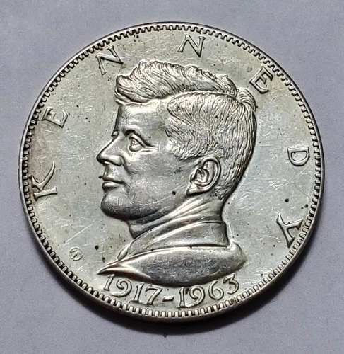 1917 - 1963 JOHN F KENNEDY TRIBUTE 1oz. SILVER MEDAL