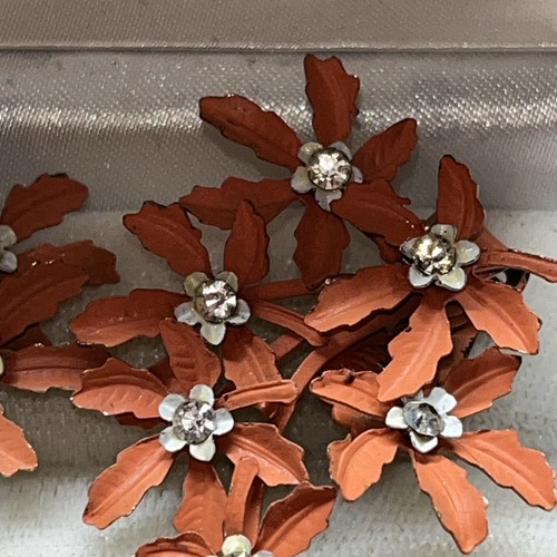 Vintage Floral Ear Climber Earrings Orange Enamel Rhinestone 1 1/2” - Picture 3 of 7