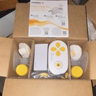 Medela Pump In Style Pro Double Electric Breast Pump Battery 24mm White/Yellow — photo 6