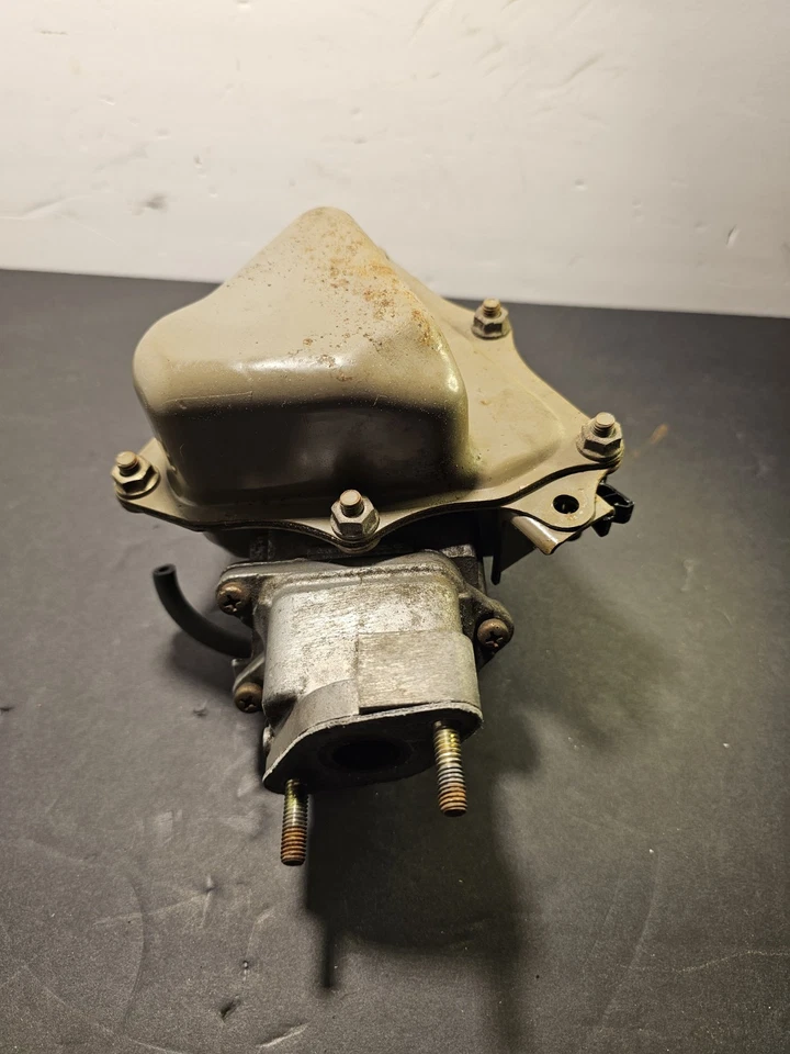 84-87 1984-1987 Honda Civic CRX EGR Conjunto de carcasa de válvula OEM Fábrica EW1 1,5 L Foto 2 de 4