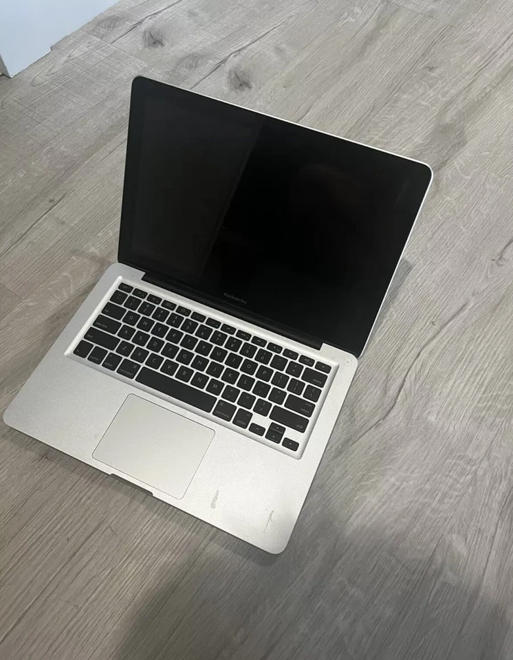 MacBook Pro 13 - Image 2 of 2