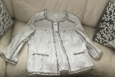 Chico  s 2 L Linen Silver Birch w/ Snakeskin Trim Open Front 3/4 Slv Jacket NEW