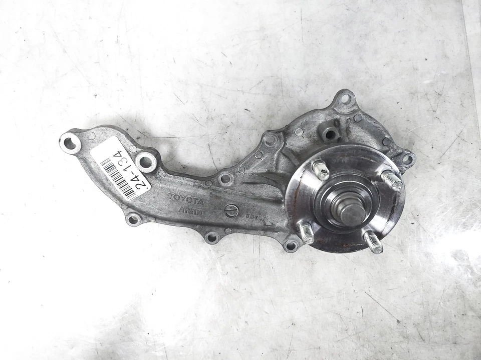 Bomba de agua refrigerante motor Toyota Tacoma 1995-2023 2,7 L 16100-79445 Foto 2 de 4