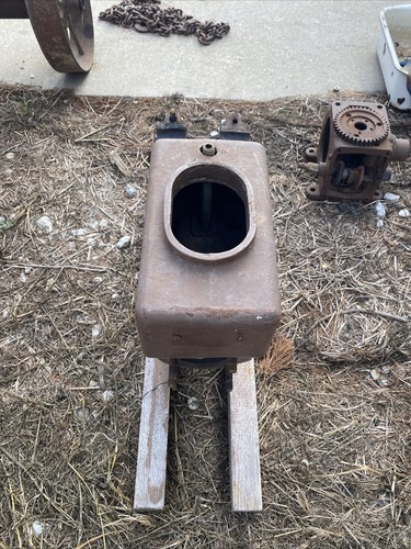Good Block for 2HP WATERLOO BOY H Or K Model Hit and Miss Antique Gas Engine - Picture 3 of 8