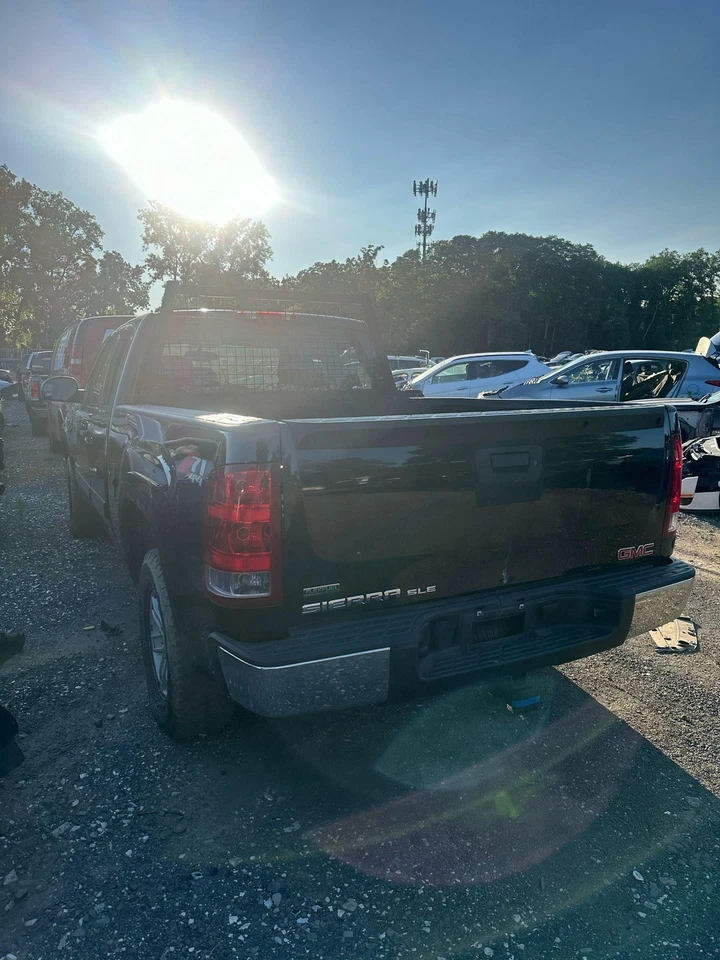 09 10 11 12 13 GMC SIERRA 1500 Rear Axle Assy. Foto 4 de 4