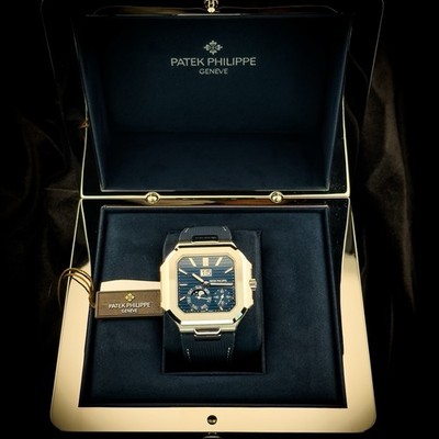 NEW Patek Philippe 5822P-001 Cubitus Platinum Moonphase Blue Dial