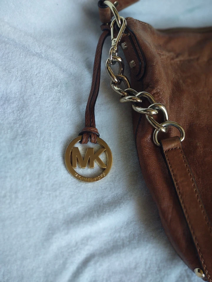 Bolsa de ombro Michael Kors Uptown Astor cravejada rebite couro marrom bolsa hobo - Imagem 4 de 4