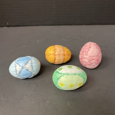 Vintage Ceramic Easter Eggs Quilt Look Handpainted 2'' Lot of 4