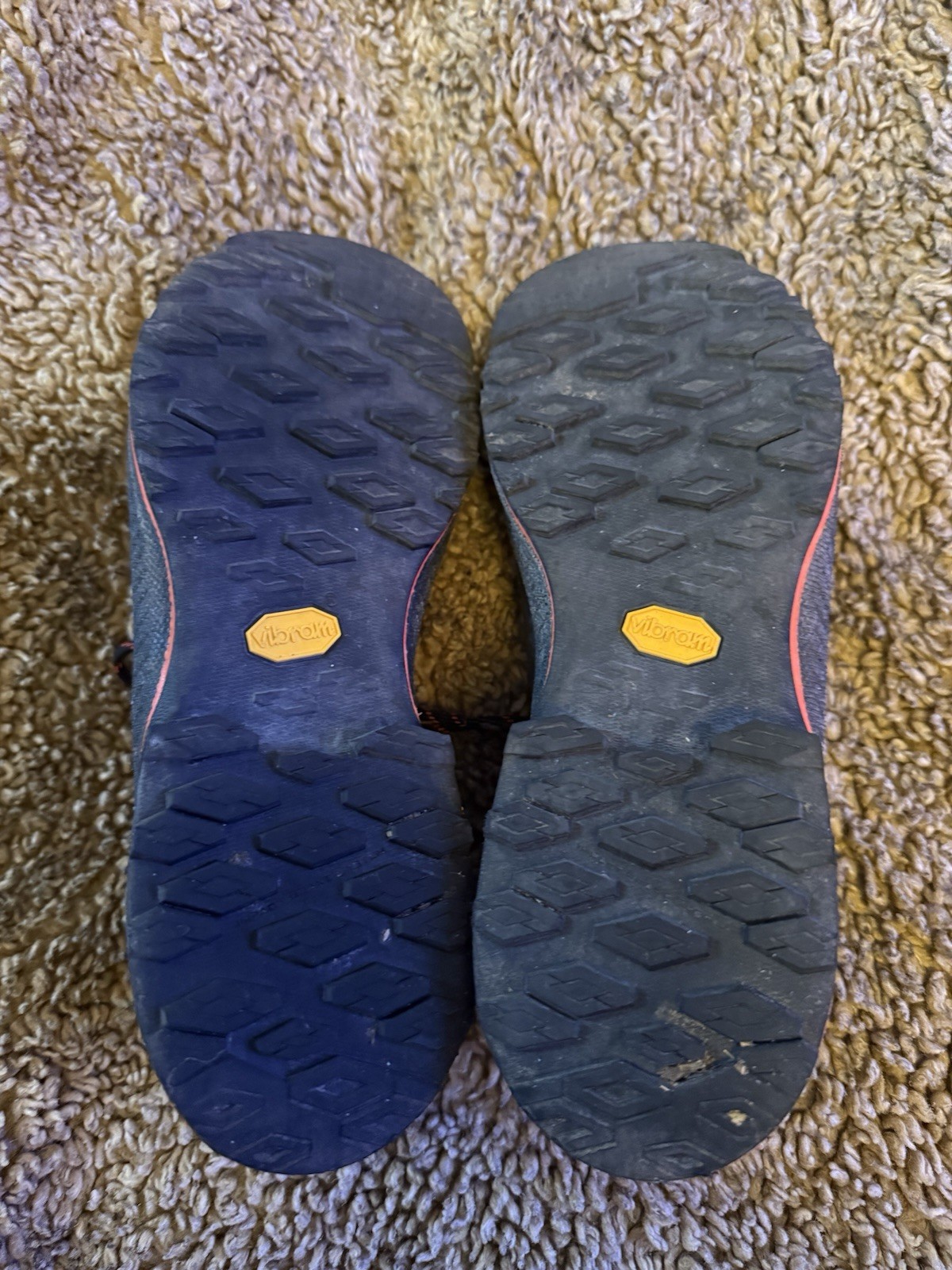 La Sportiva TX4 Climbing Shoes Men 8.5 Gray Approach Vibram Trail Jog Super Grip