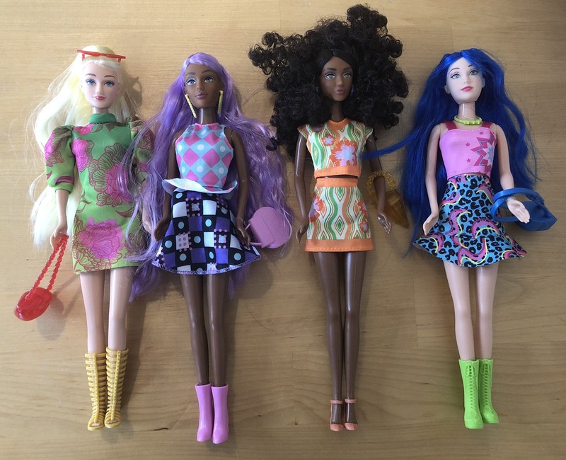 Defa Lucy Doll Lot of 4