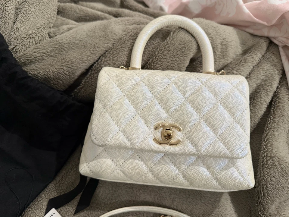 Chanel Coco Handle Caviar Extra mini 7.25" Iridescent White caviar bag Receipt - Image 4 of 4