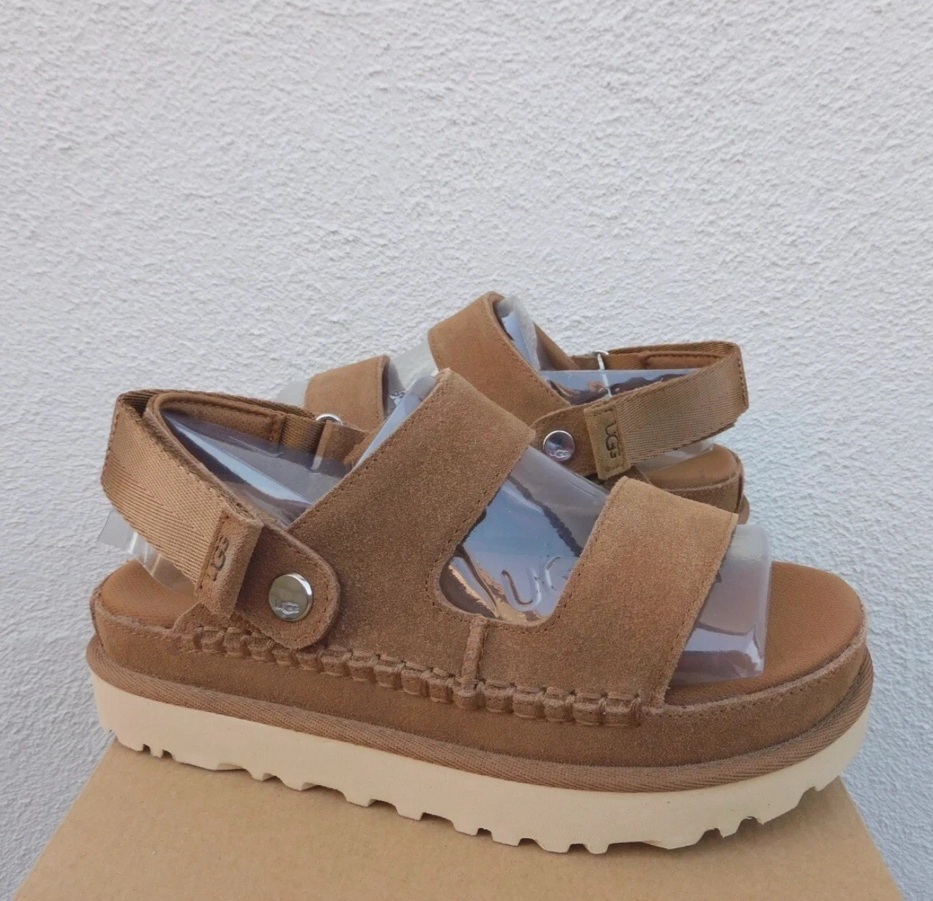 SANDALI CON PLATEAU UGG CASTAGNA GOLDENS GLIDE SCAMOSCIATI DONNA US 9 EUR 40NUOVI