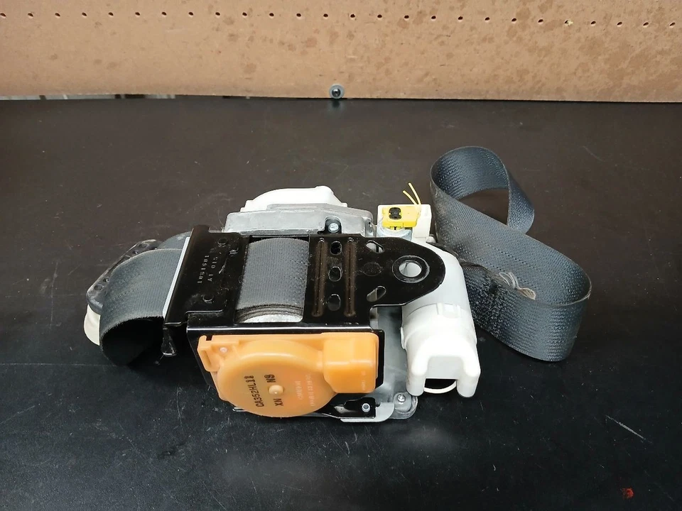 10 11 12 INFINITI FX50 CINTURÓN DE SEGURIDAD DELANTERO IZQUIERDO NEGRO OEM 868851CA7C        Foto 2 de 4