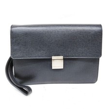 Louis Vuitton LV Clutch Bag Black Taiga 5652202