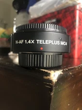 Kenko DGX 1.4X teleconverter for Nikon D70,80,90,200,300,600,700,800,810,850