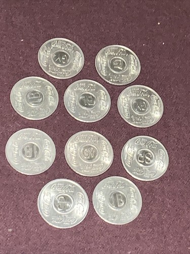 10 Brazilian Coca Cola Vending Machine Tokens From The Early 1990s See Details - Picture 1 of 6